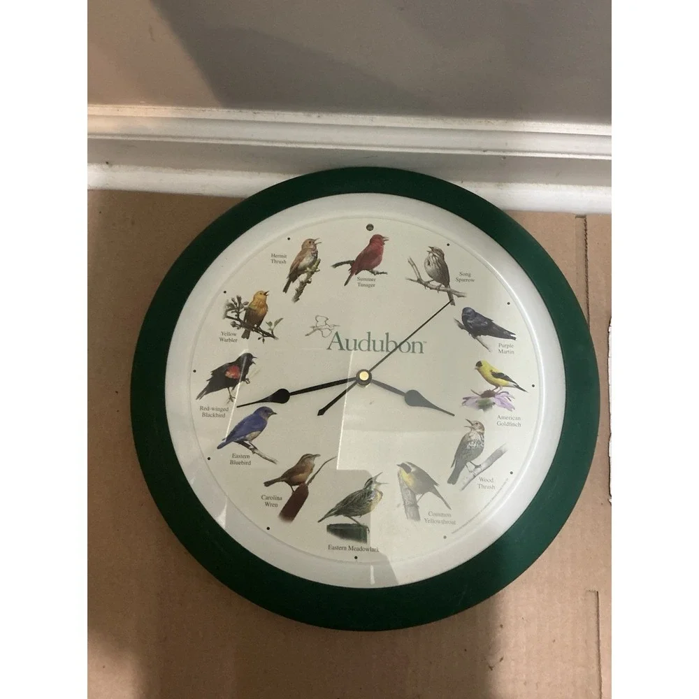 Audubon Society 12 Singing Bird Sounds Wall Clock 13.5